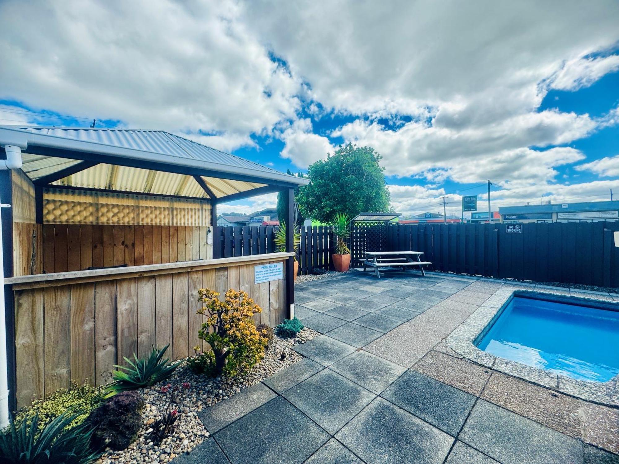 Kensington Motel Whangarei Exteriör bild