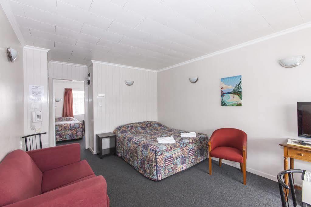 Kensington Motel Whangarei Exteriör bild